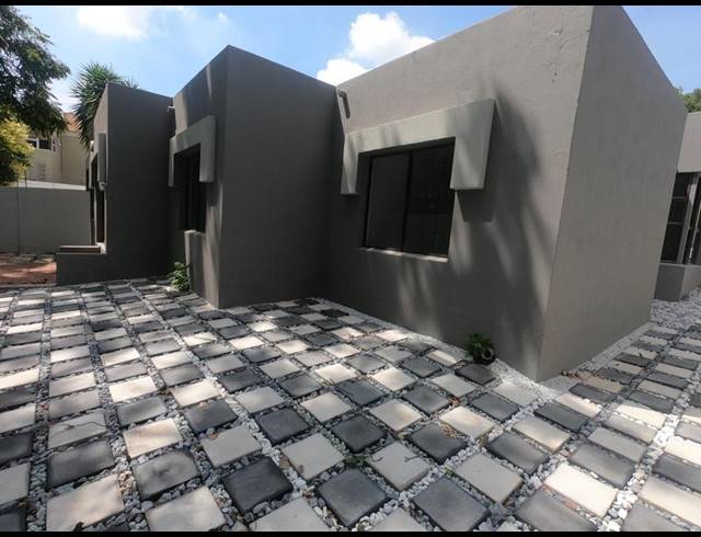 3 BEDROOM PROPERTY TO RENT IN PARKMORE